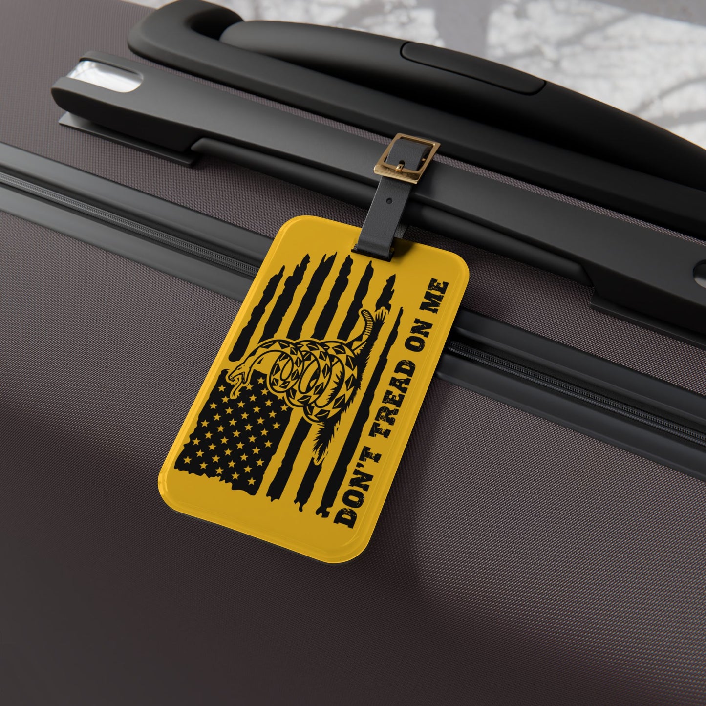 Dont Tread on Me Luggage Tag | Gadsden Flag Baggage ID | Patriotic American Flag Travel Accessory | 2nd Amendment Bear Arms Gift Snake Flag